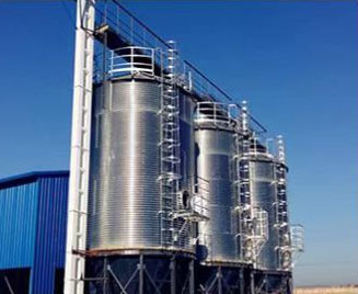 Steel silo